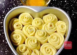 蔓越莓玫瑰花面包的做法图解15