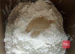 火腿面包的做法图解1