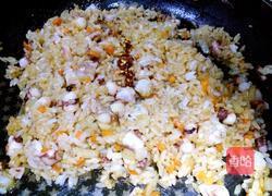 鱿鱼须炒饭的做法图解8
