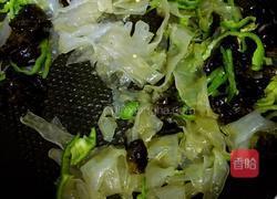 青椒木耳炒粉皮的做法图解7