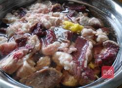 啤酒红烧胡萝卜牛肉的做法图解2