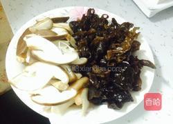 木耳山药的做法图解1