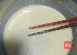 鸡蛋芝麻饼的做法图解3