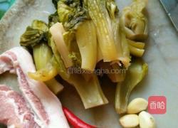 酸菜肉丝的做法图解1