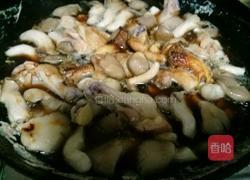 鸡腿炖蘑菇的做法图解4