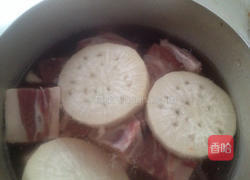 洋葱胡萝卜羊肉煲的做法图解3