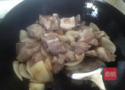洋葱胡萝卜羊肉煲的做法图解7