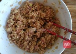 莲藕肉馅水饺的做法图解4