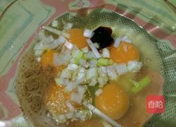 木须鸡蛋炒柿子的做法图解1