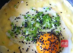 香葱芝麻鸡蛋饼的做法图解4