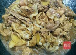 鸭肉鸭肠焖酸豆角的做法图解7