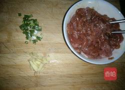 榨菜肉丝鸡蛋面的做法图解2