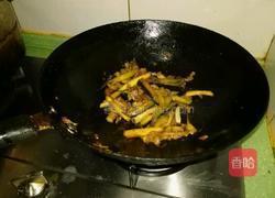 肉丁酱香茄子的做法图解9