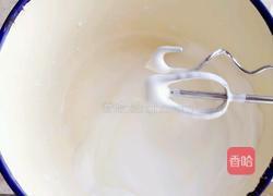六寸戚风蛋糕的做法图解2