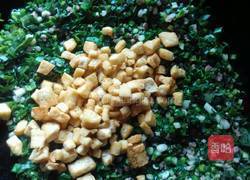 蒜苗炒豆干的做法图解5