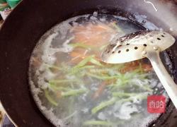 炝拌金针菇的做法图解5