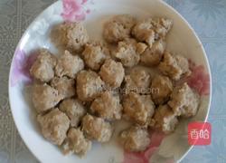 西红柿冬瓜丸子汤的做法图解4