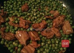 豌豆烧排骨的做法图解7