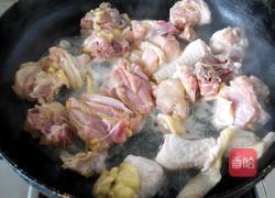 芋儿烧鸡的做法图解2