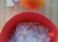 金橙银耳羹的做法图解1