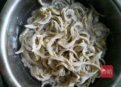 香辣面筋的做法图解1