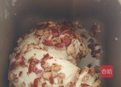 牛奶红枣粒面包的做法图解4