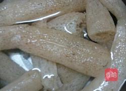 竹荪枸杞母鸭汤的做法图解2