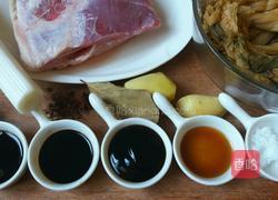 梅菜扣肉的做法图解1