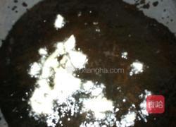 韭菜炒鱿鱼的做法图解3