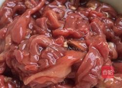 黑胡椒牛肉意面的做法图解2