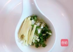 排骨焖莲藕的做法图解3