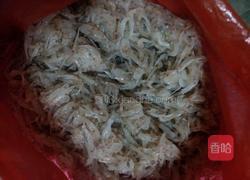 黄金炸虾米的做法图解1