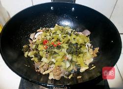 炒酸菜鸡杂的做法图解8