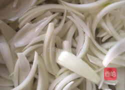 西红柿牛肉的做法图解1