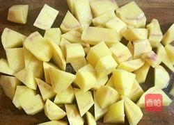 土豆焖排骨的做法图解3