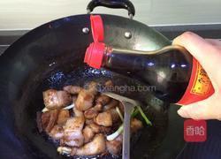 红烧肉炖胡萝卜的做法图解7