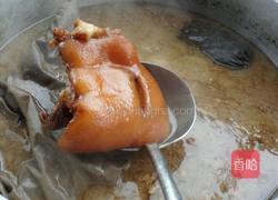 卤猪脚的做法图解5