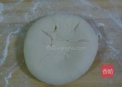 牛肉酸菜餡餃子的做法圖解6