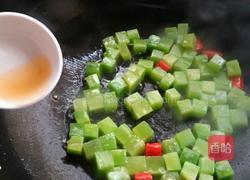 窝笋炒肉丁的做法图解5