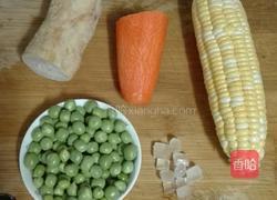 豌豆炒玉米的做法图解1