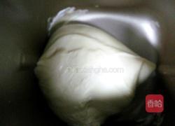 双色吐司的做法图解1