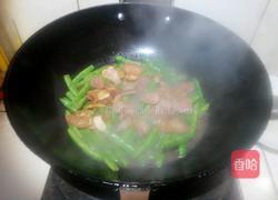 四季豆烧猪肉的做法图解10