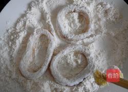 香酥鱿鱼圈的做法图解4