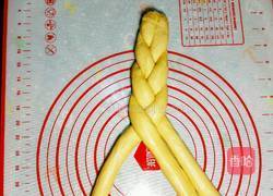 聖誕花環麵包的做法图解8