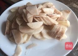 黑木耳炒山药的做法图解3