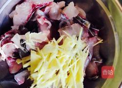 生滚鱼片粥的做法图解2
