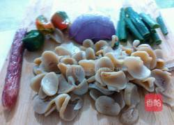 洋葱炒土豆干的做法图解1