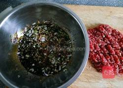 褡裢牛肉白菜卷的做法图解2