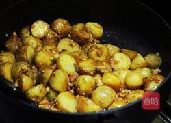 肉沫酱香小土豆的做法图解6