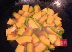 焖南瓜的做法图解3